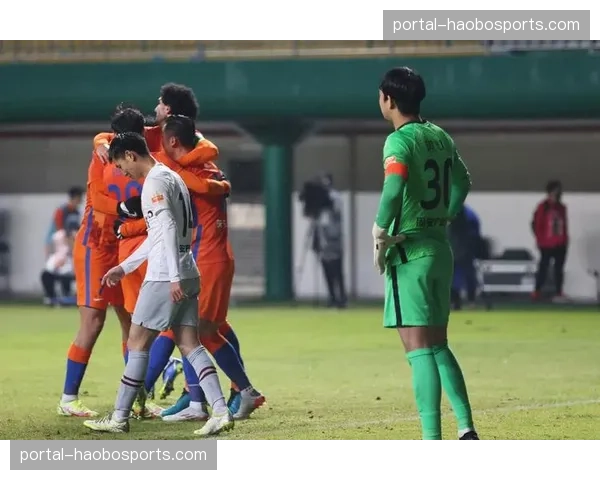 山东泰山一对一拼抢成功率53% 身体对抗不处下风